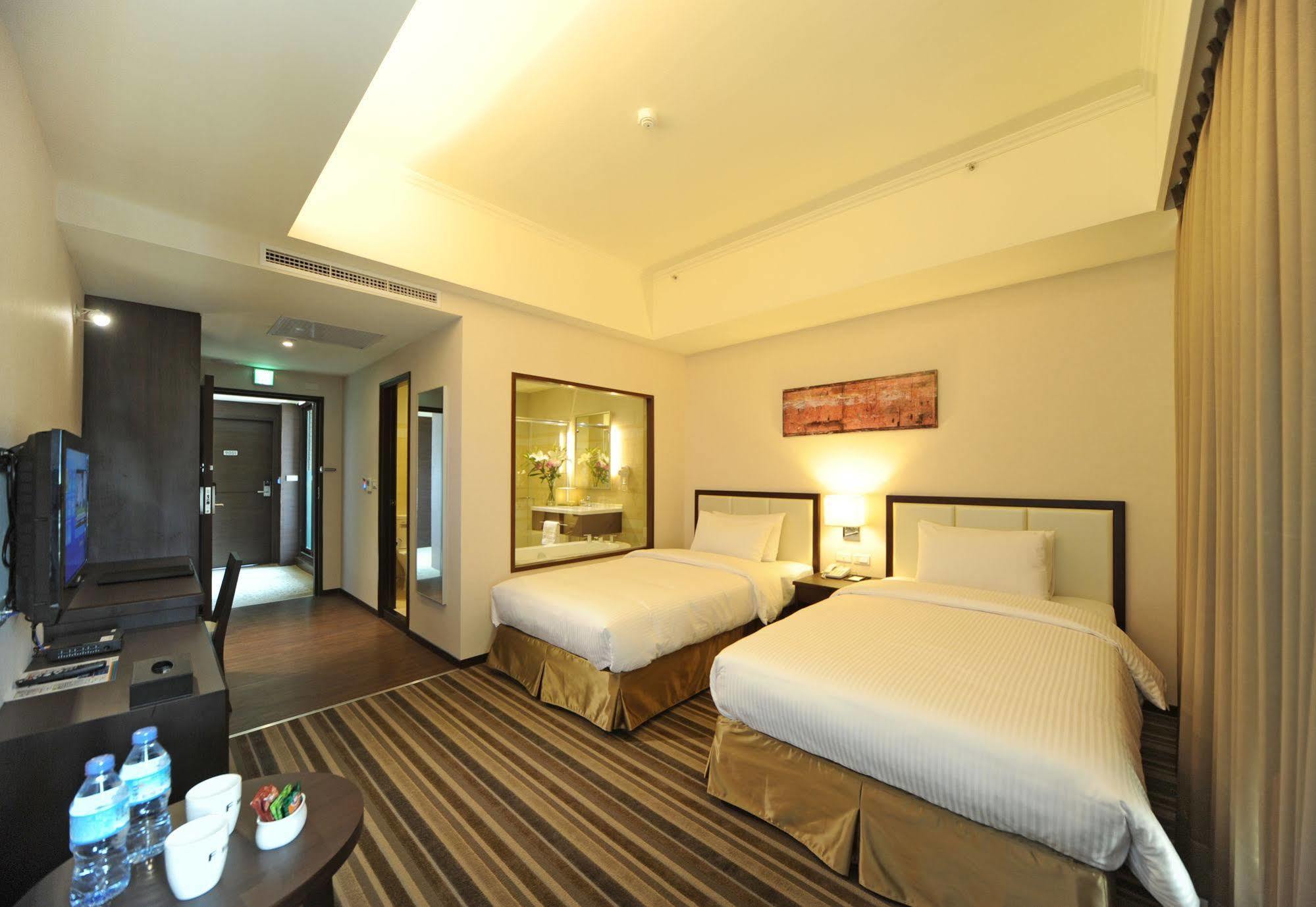 F Hotel - Hualien Exterior foto